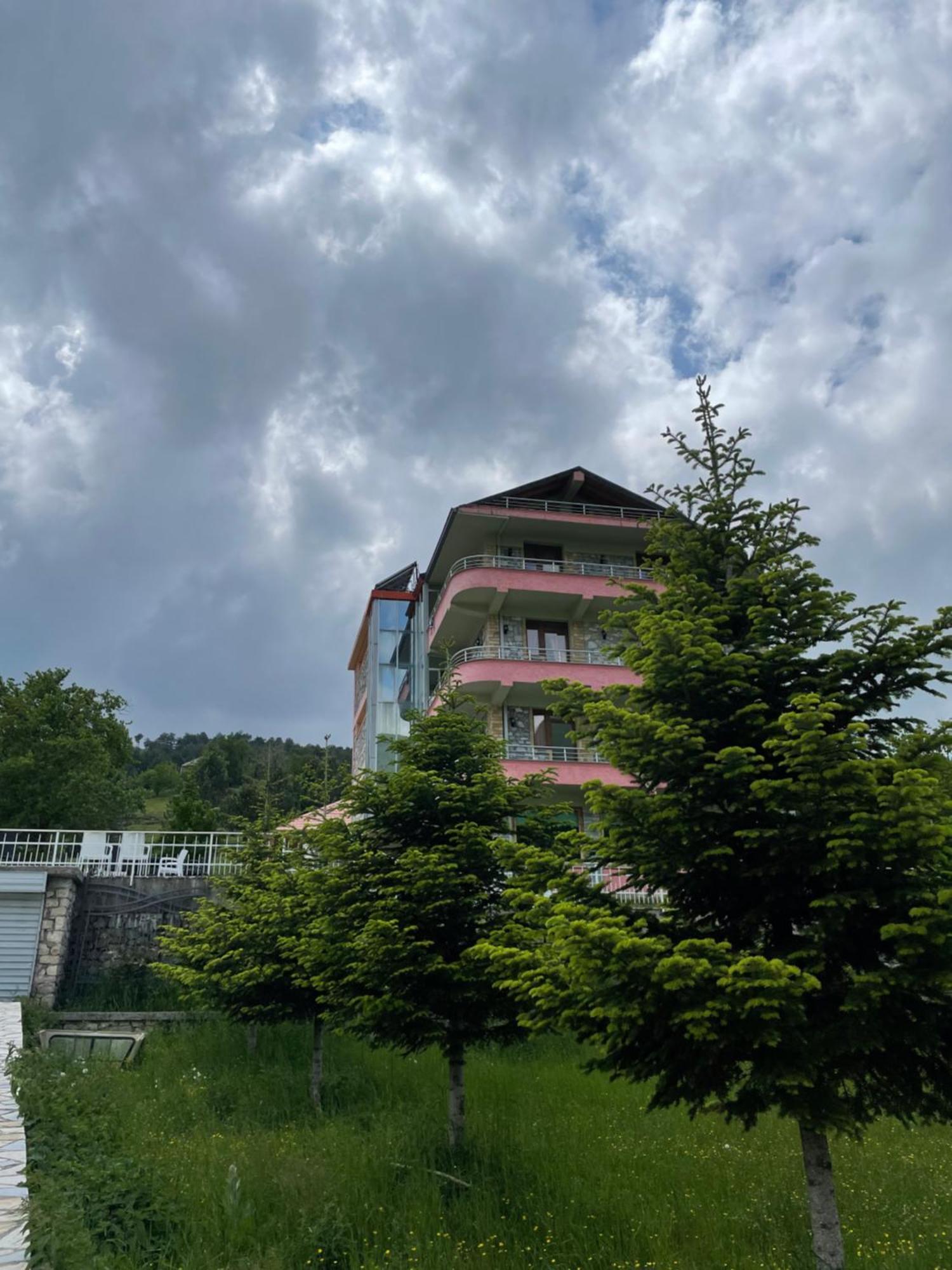 Lura Hotel Fushe-Lure Exterior photo